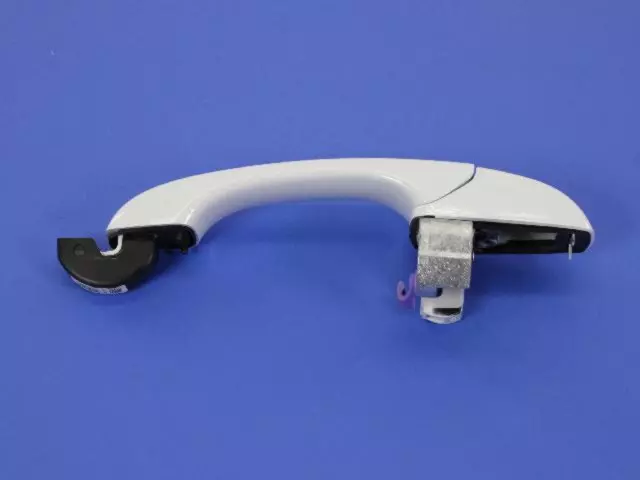 Exterior Door Handle, Right - Mopar (1KR96GW7AD)