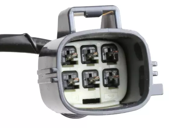 Passenger Side Front Exterior Door Handle Bracket - GM (25959030)