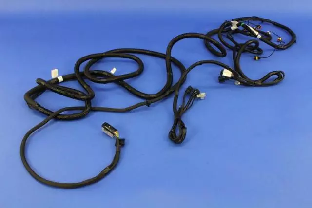 Body Right Wiring - Mopar (68191011AE)