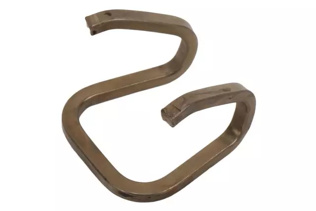 2019-2024 GM - Direct Fuel Injector Hold Down Clamp - GM (12669637)