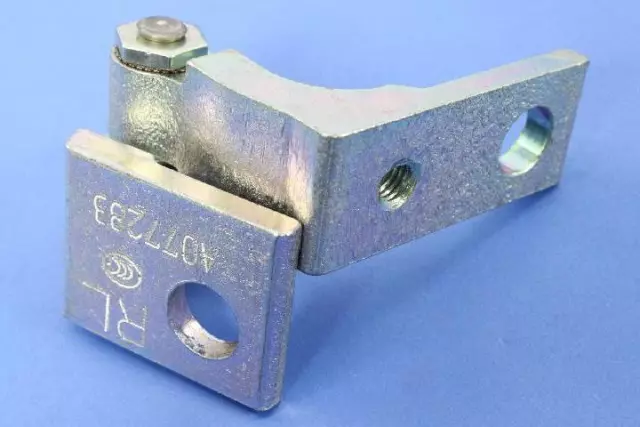 Front Door Lower Hinge, Right - Mopar (68070074AC)