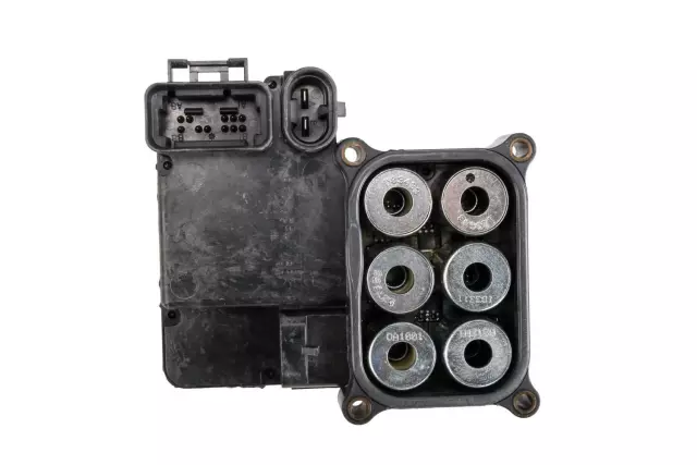 19244886 - : Control Module for Chevrolet: Blazer, S10 | GMC: Jimmy, Sonoma | Oldsmobile: Bravada Image