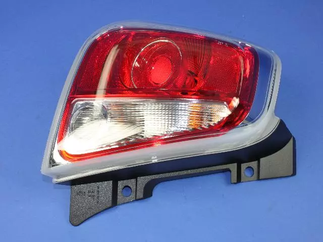 Tail Lamp, Left - Mopar (68084369AH)