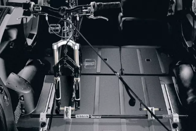 999R5KR000 - Interior: Bike Carrier, Interior for Nissan: Xterra Image