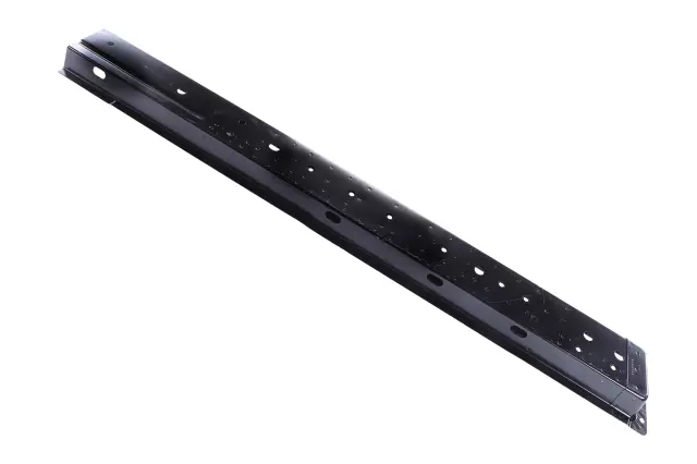 Driver Side Rocker Panel - GM (84405630)