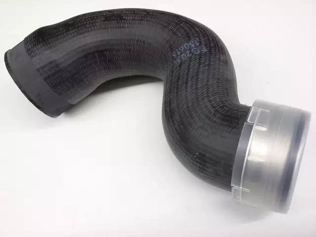 Inter-Cooler Pipe - Volkswagen (3C0-145-834-M)