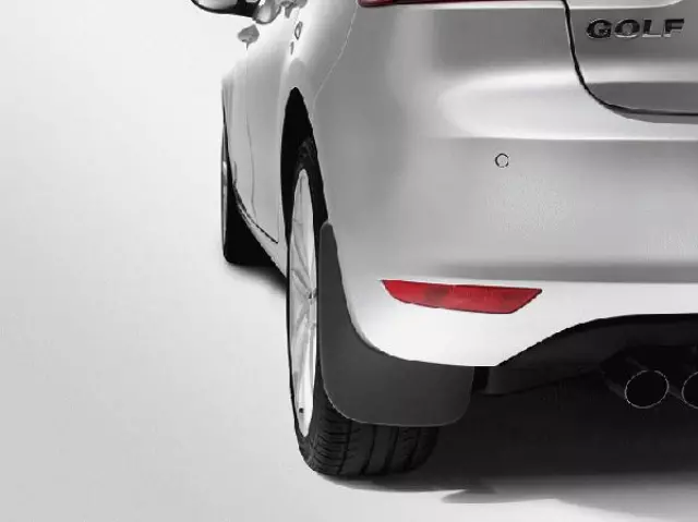 5K0075105 - Body: Splash Guard Kit for Volkswagen: Golf, Golf R, GTI Image