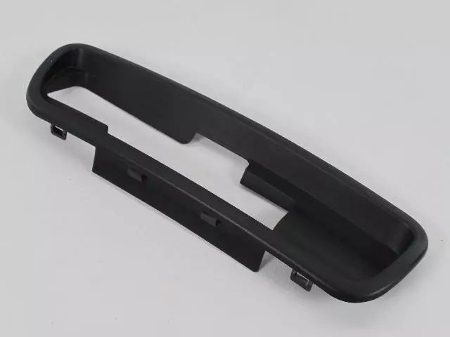 Hitch Bezel - Mopar (68159339AA)