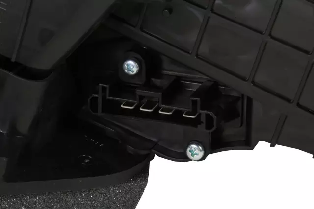 Heater and Air Conditioning Evaporator Module - GM (19318084)