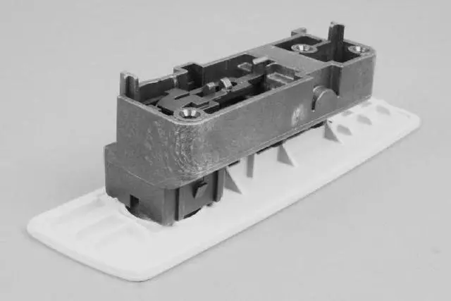 Glovebox Door Latch - Mopar (5JM55HL5AC)