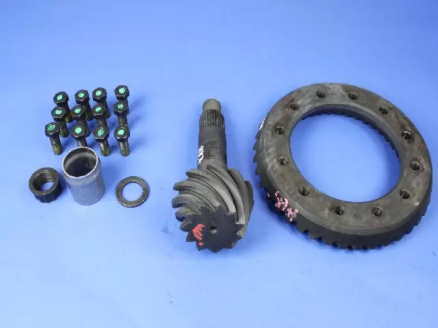 Ring And Pinion Gear Kit - Mopar (5086816AD)