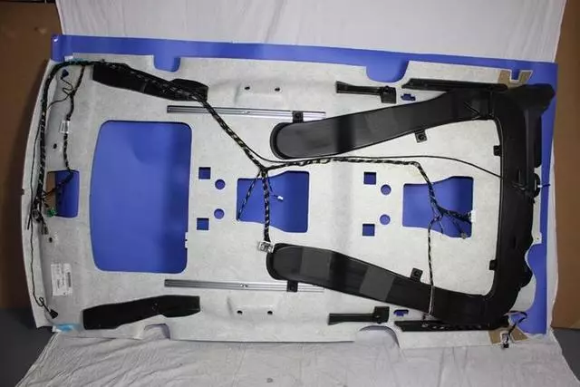 Headliner - Mopar (1JK541W1AC)