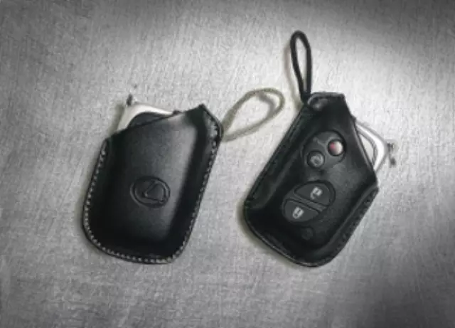 PT42000184LA - Security: Key Gloves for Lexus: GX550 Image