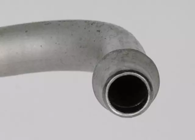 15052185 - Belts &amp; Cooling: Automatic Transmission Oil Cooler Hose for Chevrolet: Express 2500, Express 3500 | GMC: Savana 2500, Savana 3500 Image