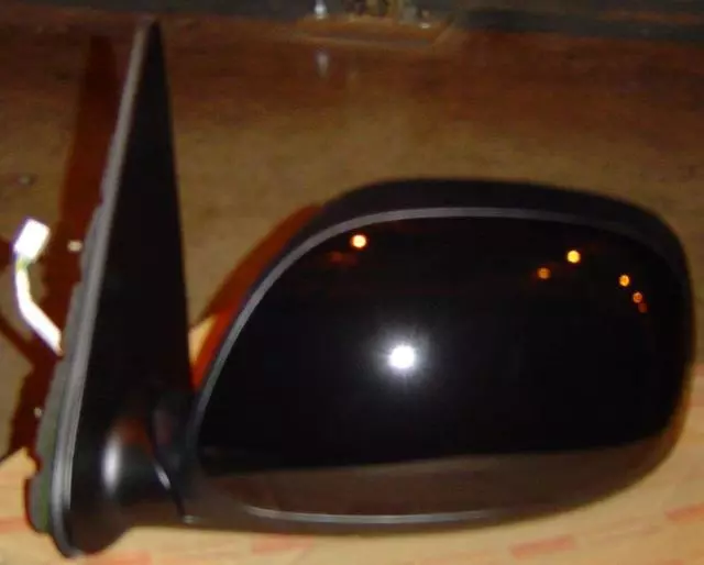 Mirror Outside Left Beige - Toyota (87940-0C904)