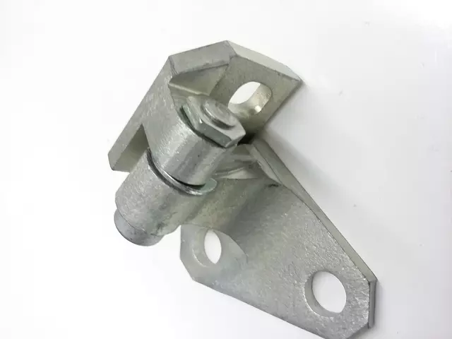 1K0831402N - Body: Upper Hinge for Volkswagen: Golf, Golf R, GTI, Jetta, R32, Rabbit Image