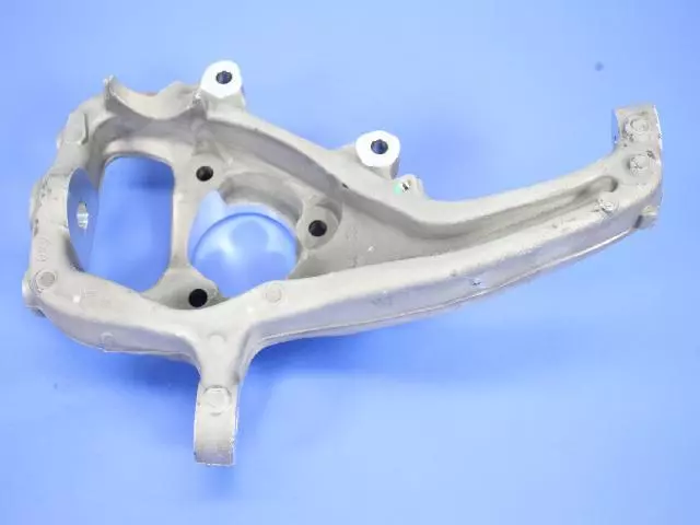 Front Knuckle, Left - Mopar (68044703AD)