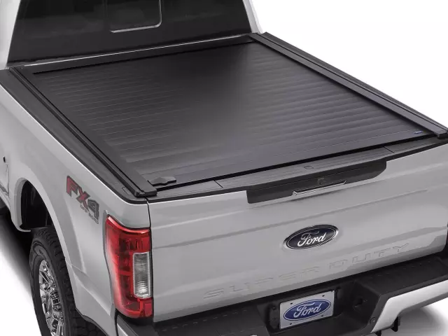 VHC3Z99501A42R - Exterior: Tonneau/Bed Cover, Retractable Bed Cover for Ford: E-350 Super Duty, E-450 Super Duty, F-250 Super Duty, F-350 Super Duty, F-450 Super Duty, F-550 Super Duty Image