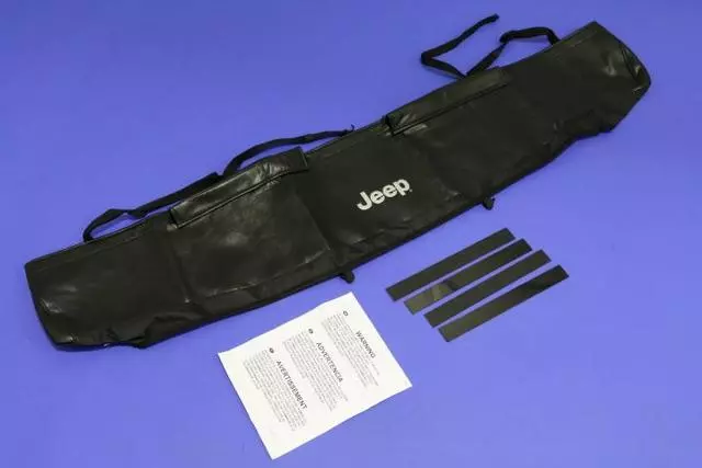 Cover Kit - Mopar (82210783AB)