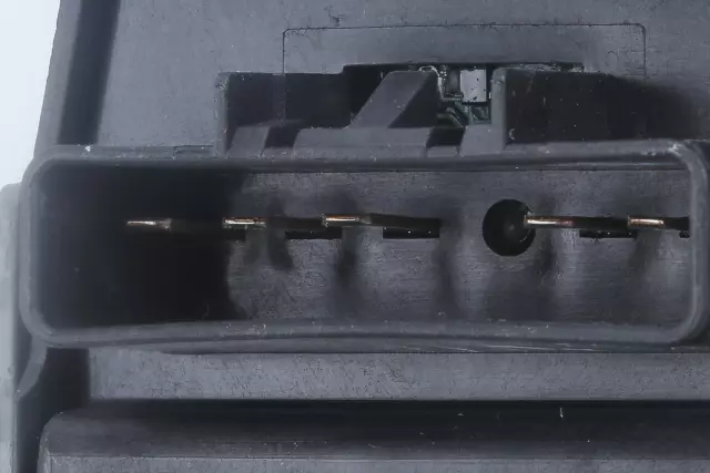 20952787 - Body: Switch Bezel for Chevrolet: Malibu Image