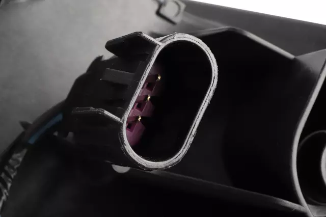 19432939 - : Headlamp Assembly for GMC: Yukon, Yukon XL 1500 Image