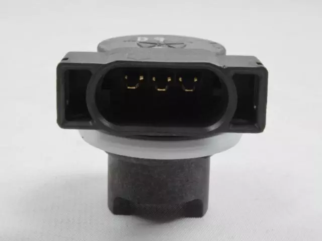 Park, Turn, And Side Lamp Socket - Mopar (04523108)