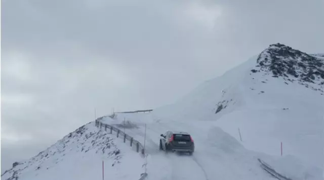 32207328 - Wheels: Snow Chains K-Summit for Volvo Image