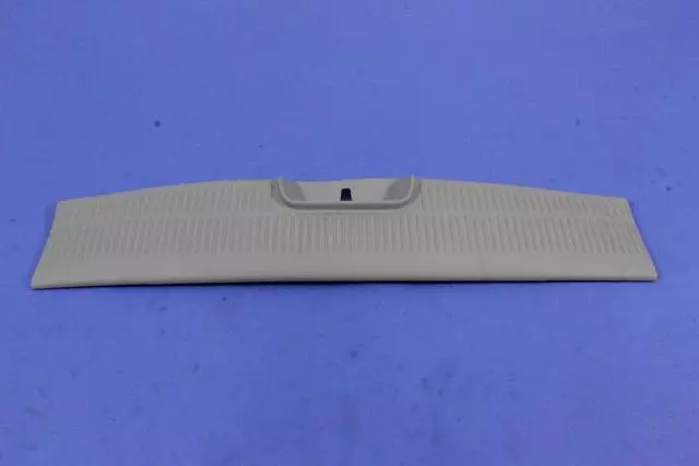 Hayon Moulure - Mopar (0SR62BD1AD)