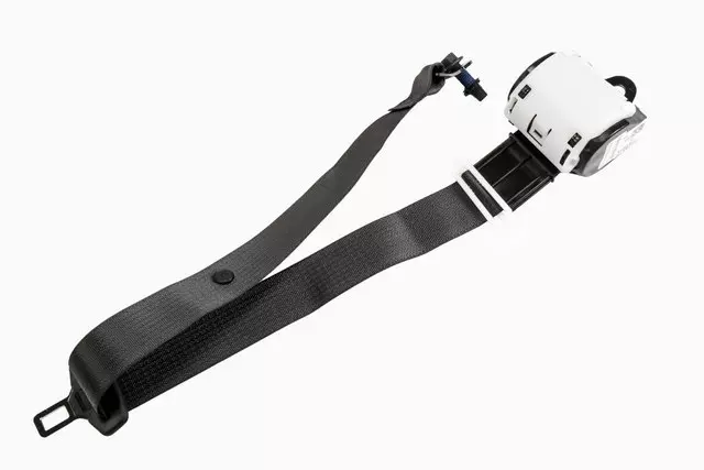 19211011 - Body: Black Rear Center Seat Belt with Retractor for Chevrolet: Equinox | GMC: Terrain Image