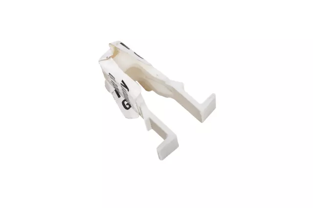Clutch Pedal Assembly Retainer - GM (13281363)