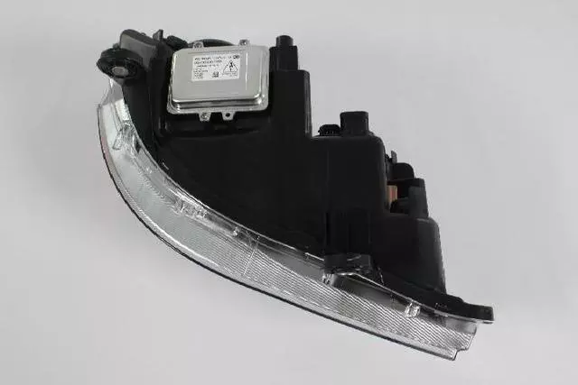 Headlamp Park And Turn Lamp, Left - Mopar (5113335AF)