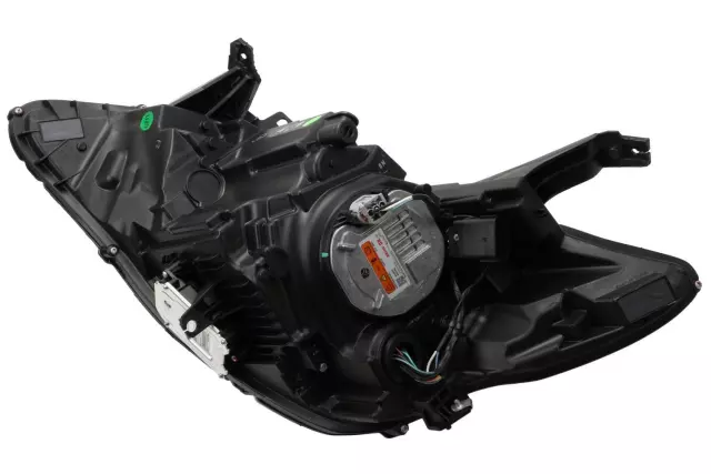 Passenger Side Headlamp - GM (26221316)