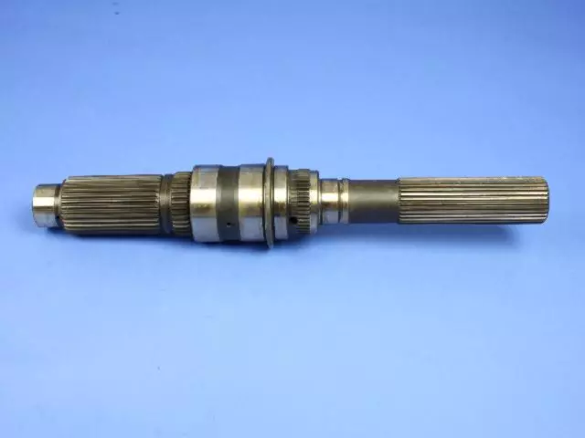 5166791AA - NV243; Transfer Case: Transfer Case Mainshaft for Dodge: Ram 1500 | Ram: 1500 Image