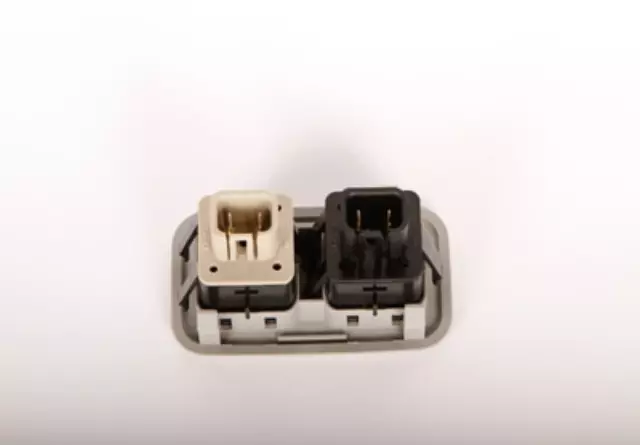 Release Switch - GM (15238440)