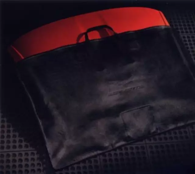 12499749 - Interior: Storage Bag - Crossed-Flag Logo, Black for GM Image