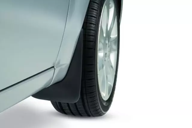 1GF46AC100 - Exterior: Splash Guards - Rear - 5 Door for Kia: Rio, Rio5 Image