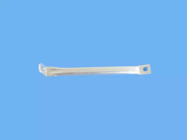 Support Front Bracket, Right - Alfa Romeo (68311965AA)