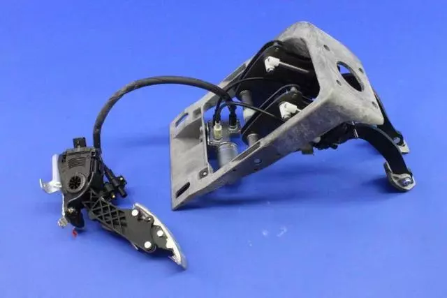 Adjustable Pedal Assembly - Mopar (68369225AB)