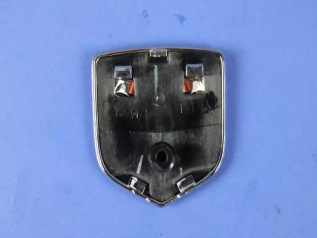 Medallion - Mopar (05303576AC)