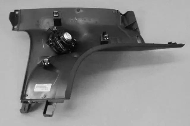 D Pillar Molding, Right - Mopar (1TX98DX9AE)