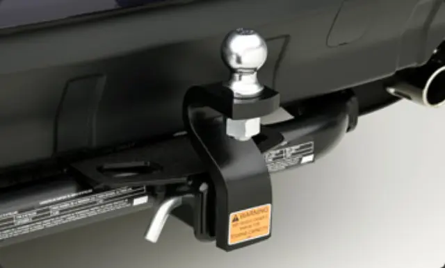 MZ313809 - : Trailer Hitch for Mitsubishi: Outlander Image