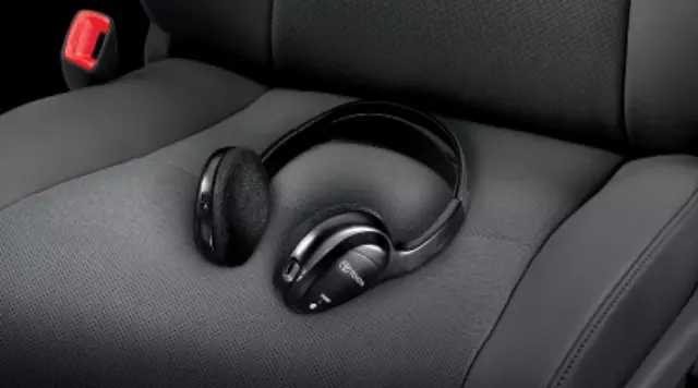 PT9000C100 - Electronics: Wireless Headphones for Toyota: Sequoia Image