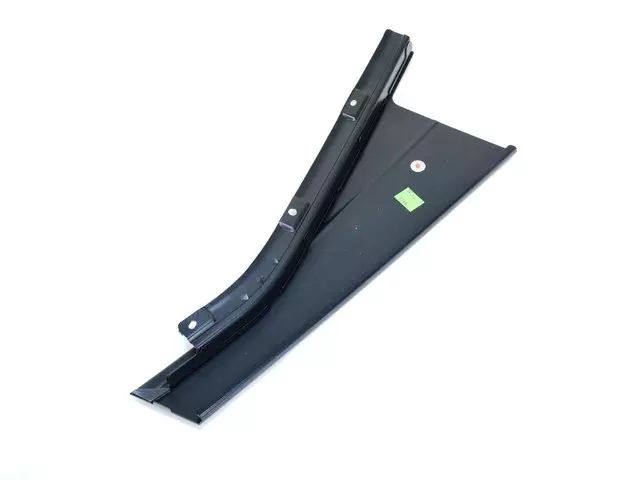 C Pillar Applique, Left - Mopar (68102579AE)