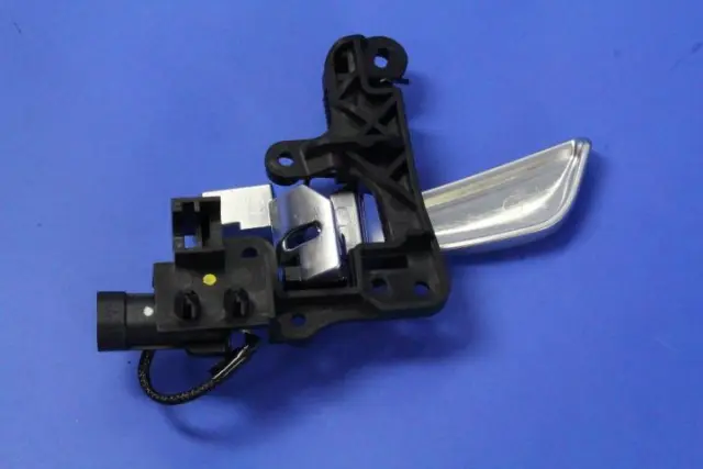 Handle, Inside - Mopar (05043034AA)