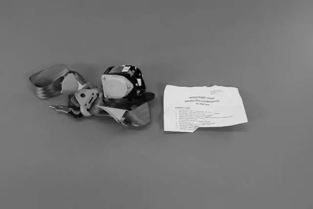 Retractor Seat Belt, Left - Mopar (YZ571D5AE)