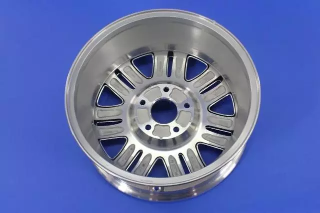 1SQ07SZ7AA - : Aluminum Wheel for Chrysler: Town &amp; Country | Dodge: Grand Caravan Image
