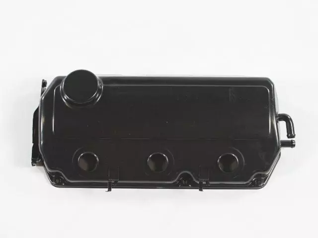 MD344869 - Engine: Valve Cover for Chrysler: Cirrus, Sebring | Dodge: Stratus Image