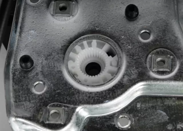 89044649 - Body: Window Regulator for Oldsmobile: Alero | Pontiac: Grand Am Image