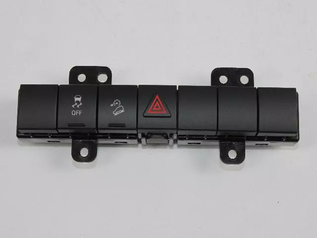 3 Gang Switch - Mopar (4602995AE)
