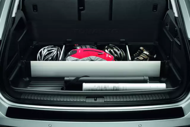 7P0061162 - Interior: Trunk Liner With Built-In Organizer for Volkswagen Image
